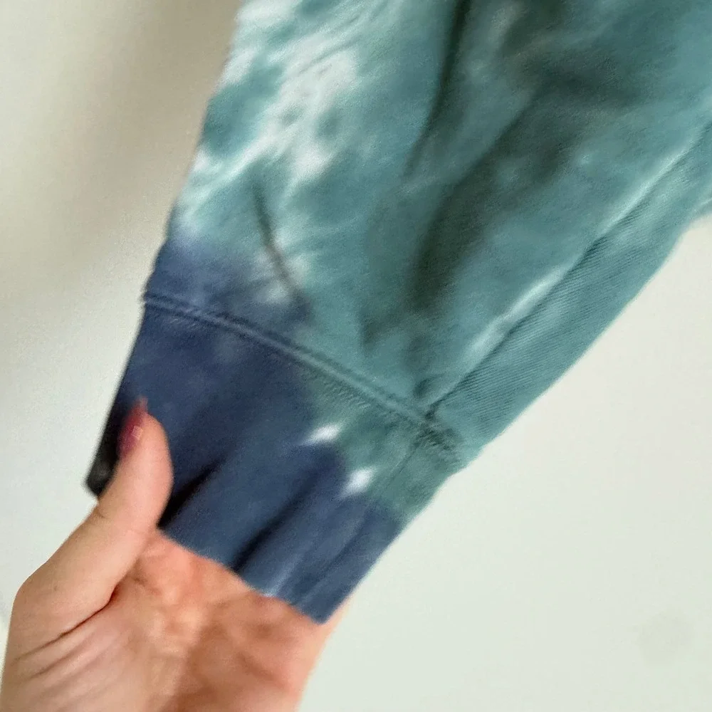 Tory Burch Sport Tie Dye Crewneck‎ Sweatshirt Size XL